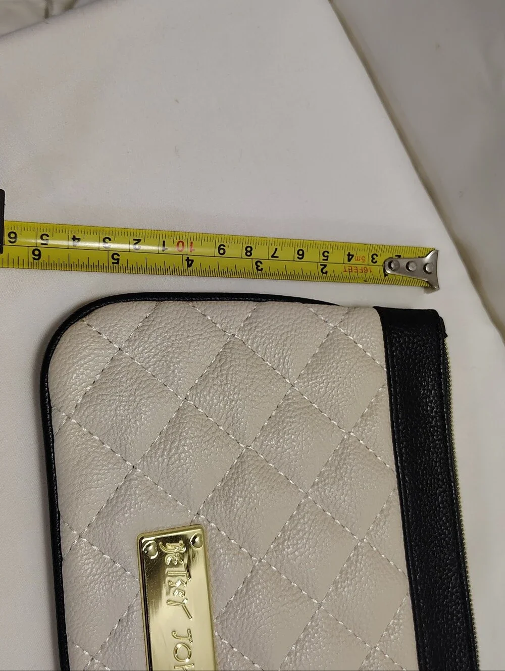 Betsey Johnson Wristlet